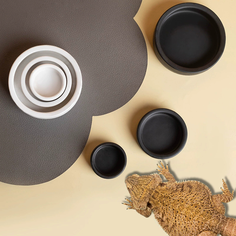 熱い！ 爬虫類用フードボウル、脱走防止セラミック製餌皿、黒白 - Water Dish Reptile のレビューと価格